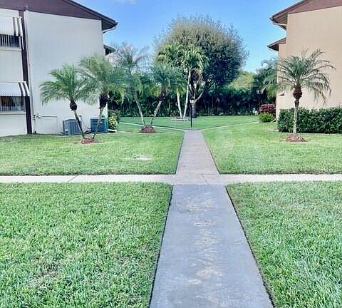 2nd image of 5971 La Pinata Blvd APT C-1