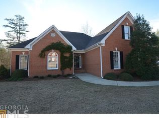 1202 Maple Creek Ln, Loganville, GA 30052
