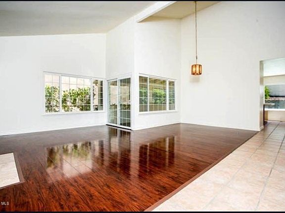 3rd image of 2100 Shady Brook Dr