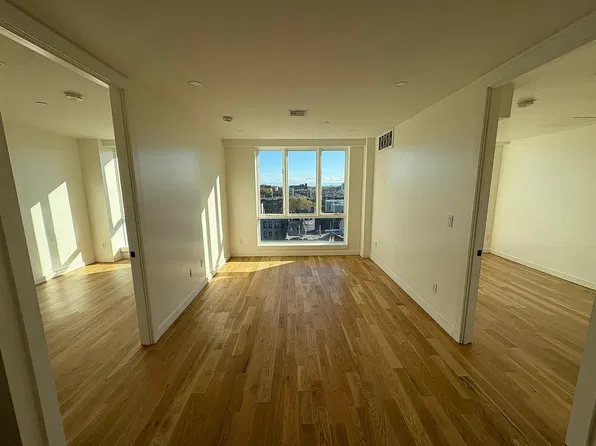 1515 Park Pl #809, Brooklyn, NY 11213
