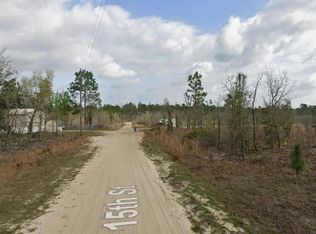 15th St #15, Interlachen, FL 32148
