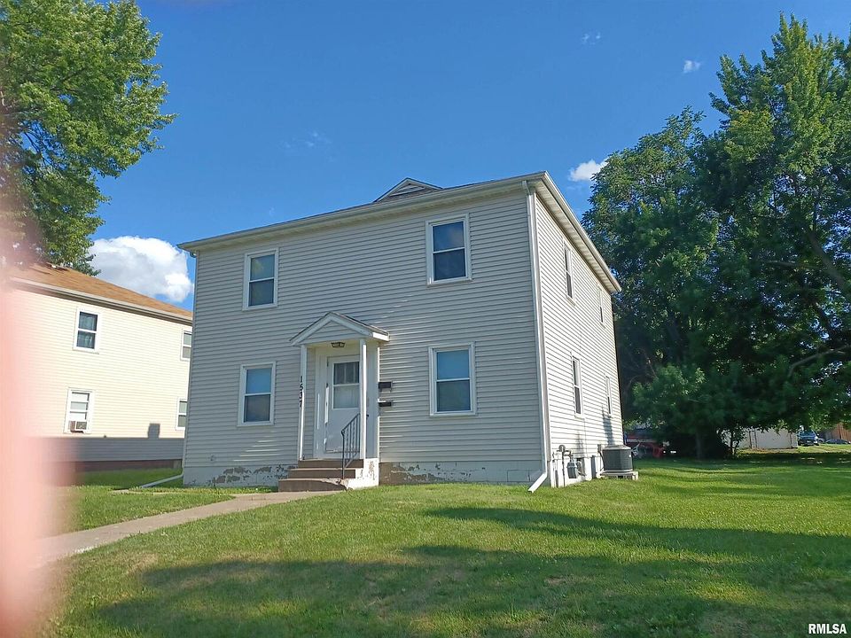 2nd image of 1537 W 14th St