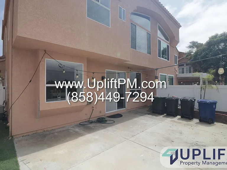 1337 Serena Cir #2 — Photo 34