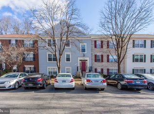 7744 New Providence Dr APT 97, Falls Church, VA 22042
