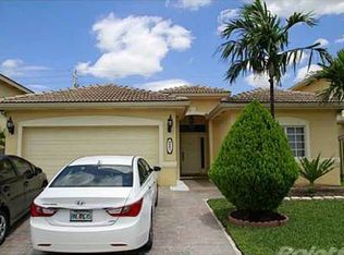 9001 SW 208th Ter, Cutler Bay, FL 33189