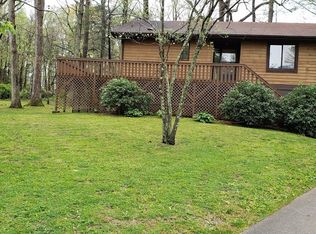 24 Pinecroft Ln, Fletcher, NC 28732