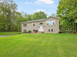 545 Tally Ho Rd, Middletown, NY 10940
