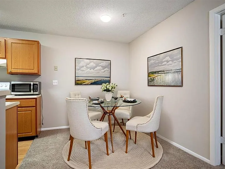 637 Buoy Ln #201 — Photo 13