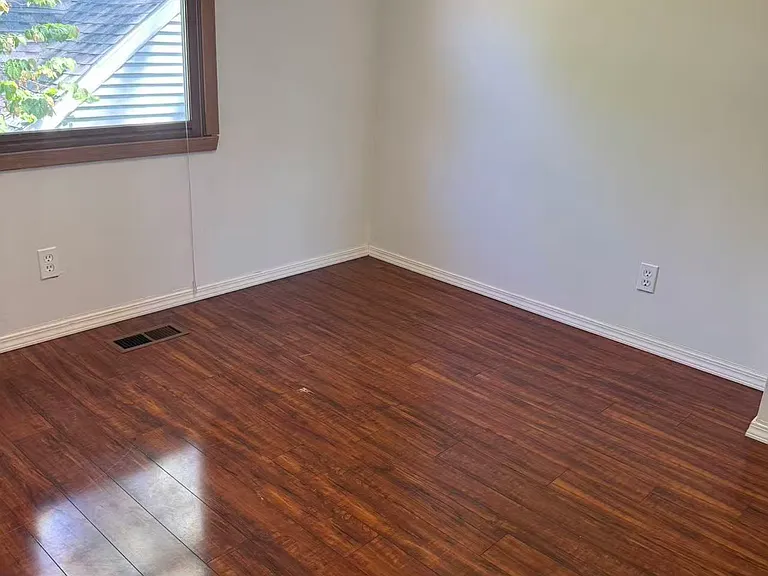 6100 Pollard Ave — Photo 11