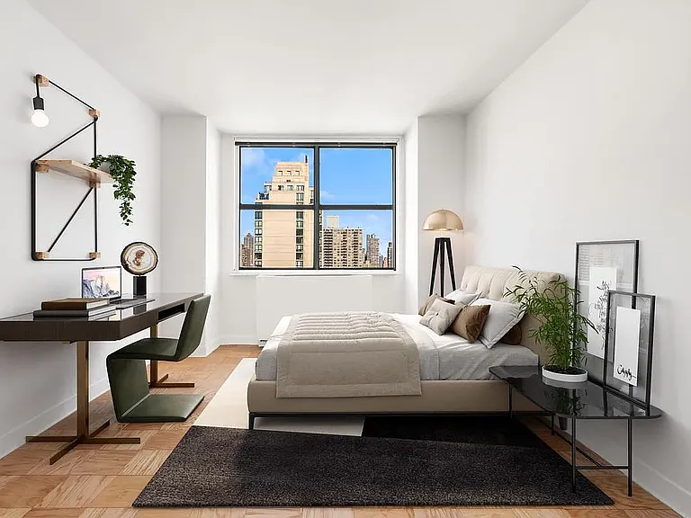 300 E 75th St #21J — Photo 4