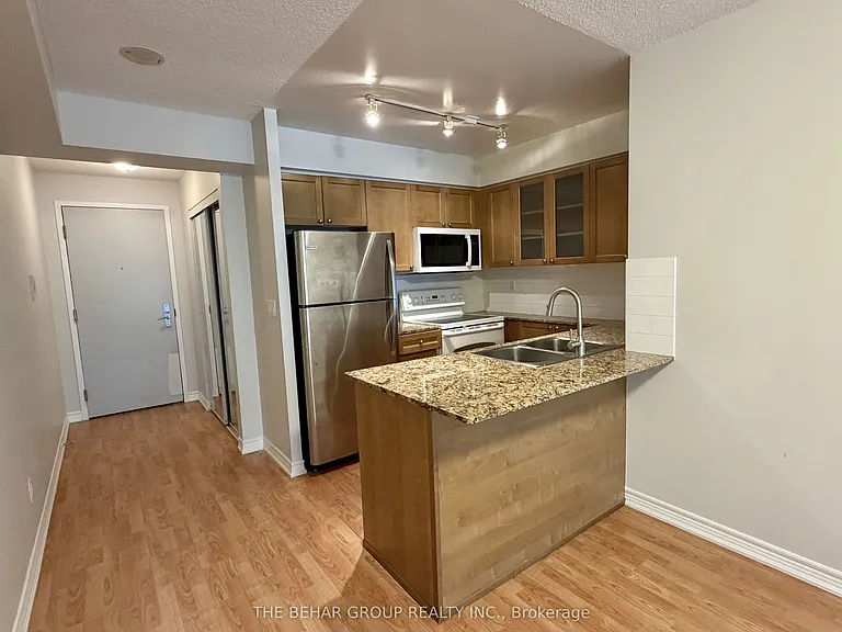 761 Bay St #706 — Photo 1