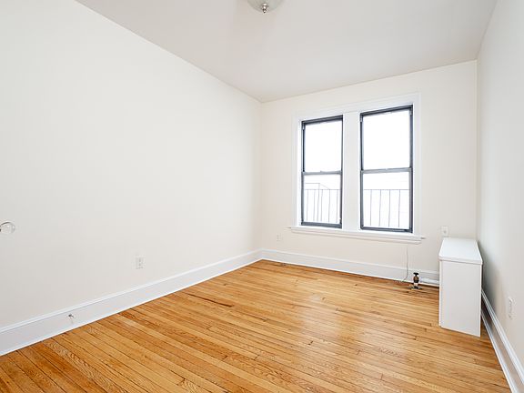4th image of 225 W End Ave APT 64