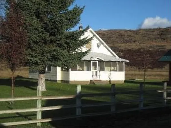 19211 Highway 20, Winthrop, WA 98862