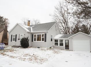 2300 Washington St, Cedar Falls, IA 50613