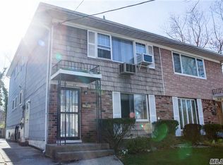 3404 Brookside St, Little Neck, NY 11363