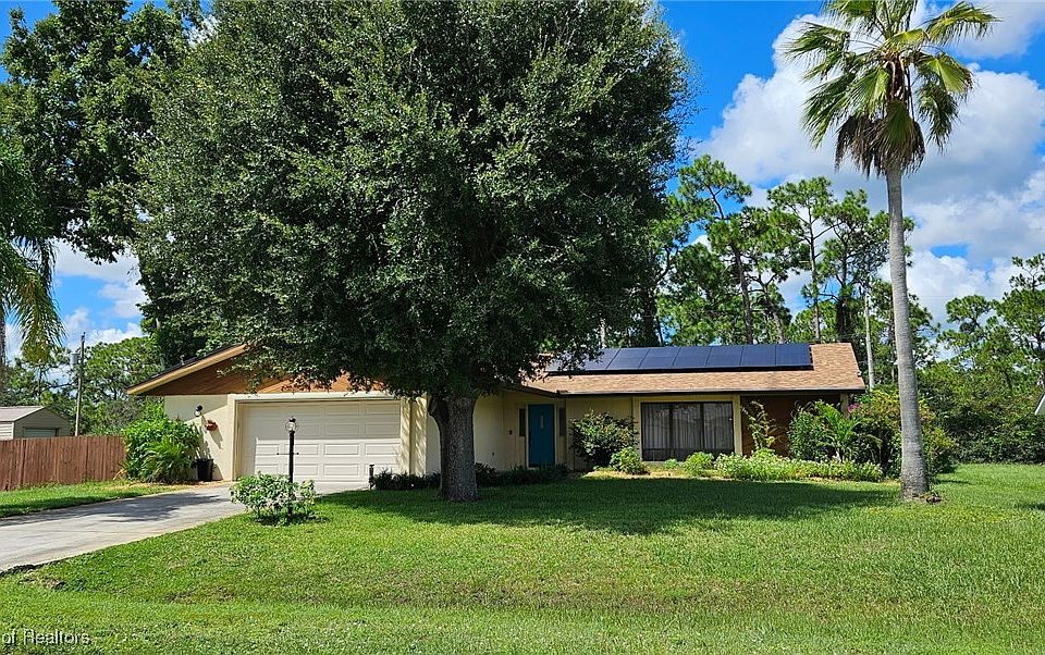 2nd image of 4913 Lake Haven Blvd