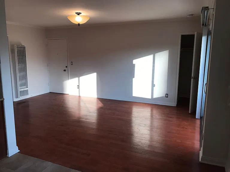 1650 Livonia Ave #7 — Photo 5
