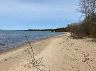 Oak Shore Commons, Williamsburg, MI 49690