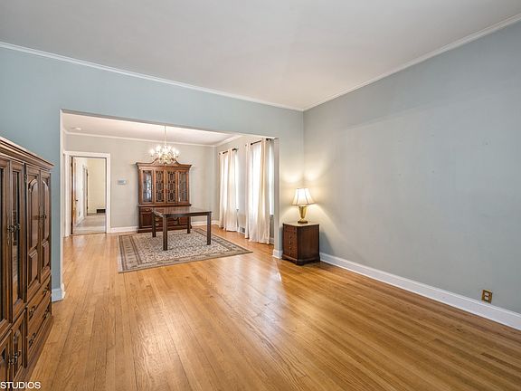 4th image of 204 Lathrop Ave