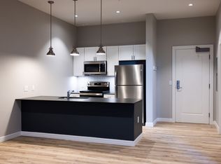 16 W 5th St #408, Erie, PA 16507