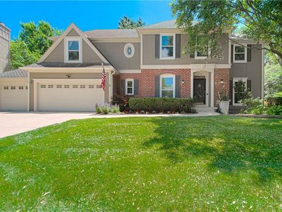 13125 Sherwood St, Leawood, KS, 66209
