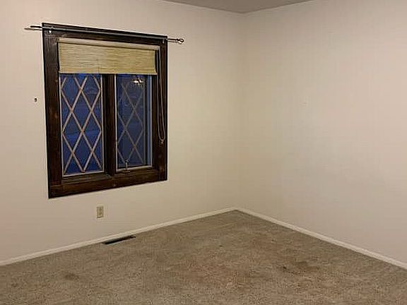 Upstairs Bedroom 1