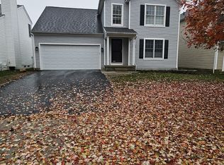 8568 Clover Glade Dr, Lewis Center, OH 43035