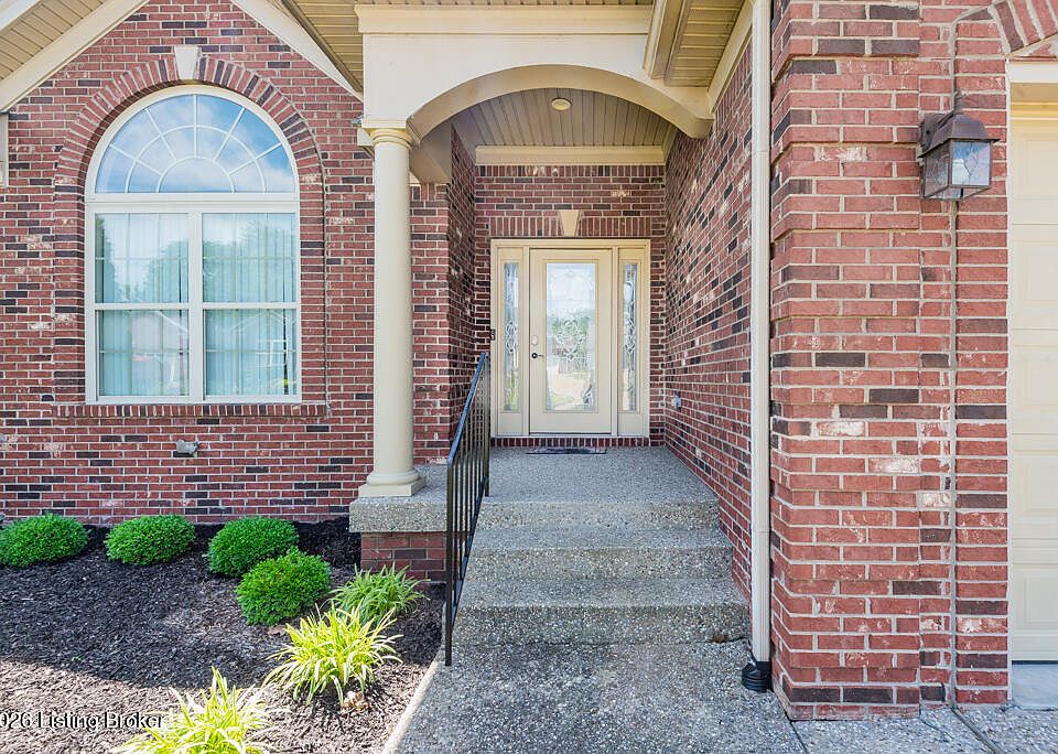 9920 Cedar Garden Dr, Louisville, KY 40291 | MLS #1718788 | Zillow