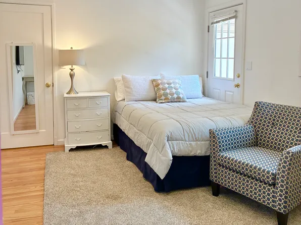 3300 13th St, Sacramento, CA 95818