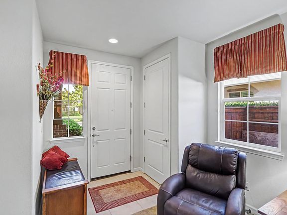 5th image of 7531 Abbey Cir