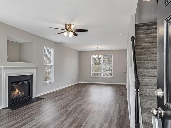 4th image of 1304 Montreux Ct