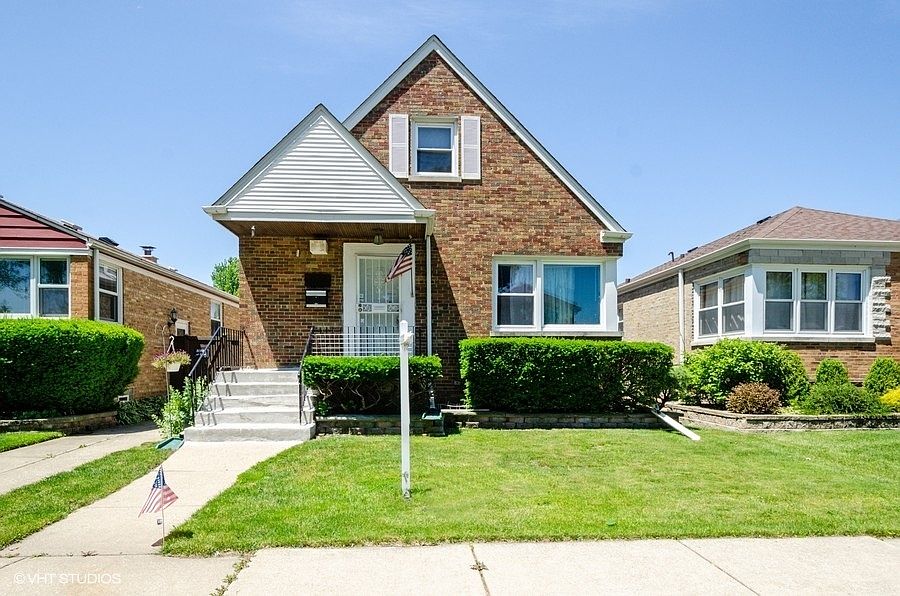 1st image of 6340 N Karlov Ave