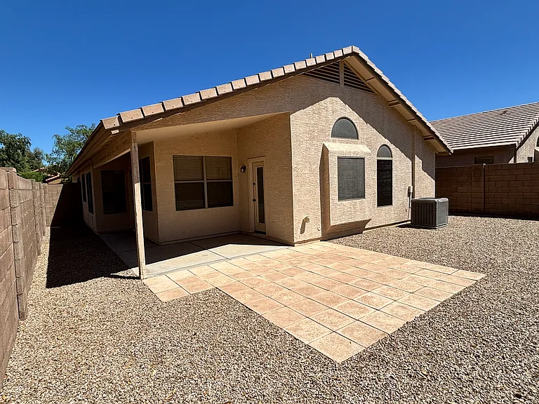 20901 N 37th Way — Photo 16