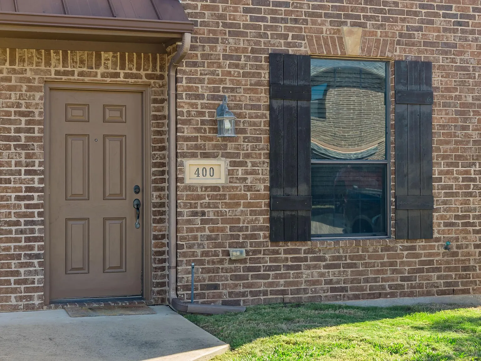 11118 Marion Rd — Photo 2