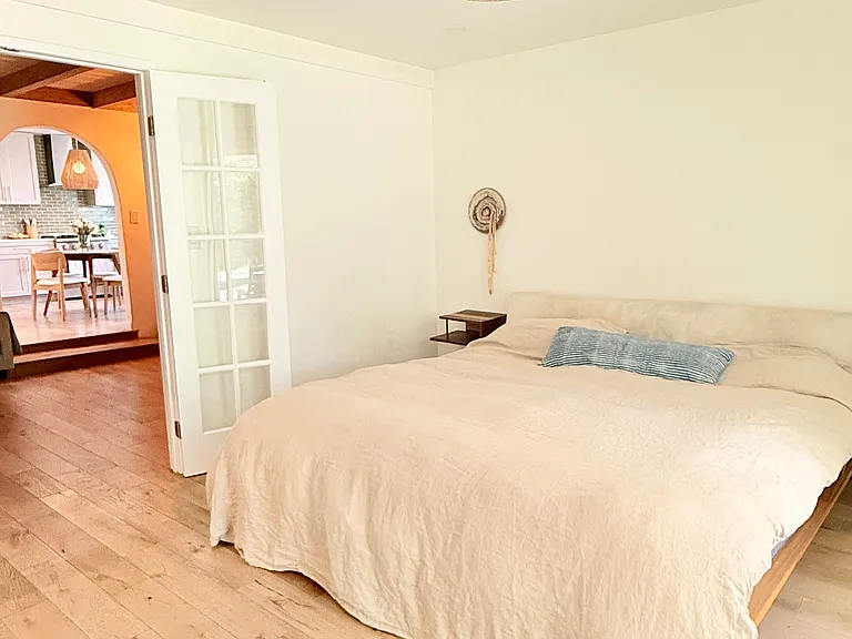 1215 S Cloverdale Ave — Photo 3