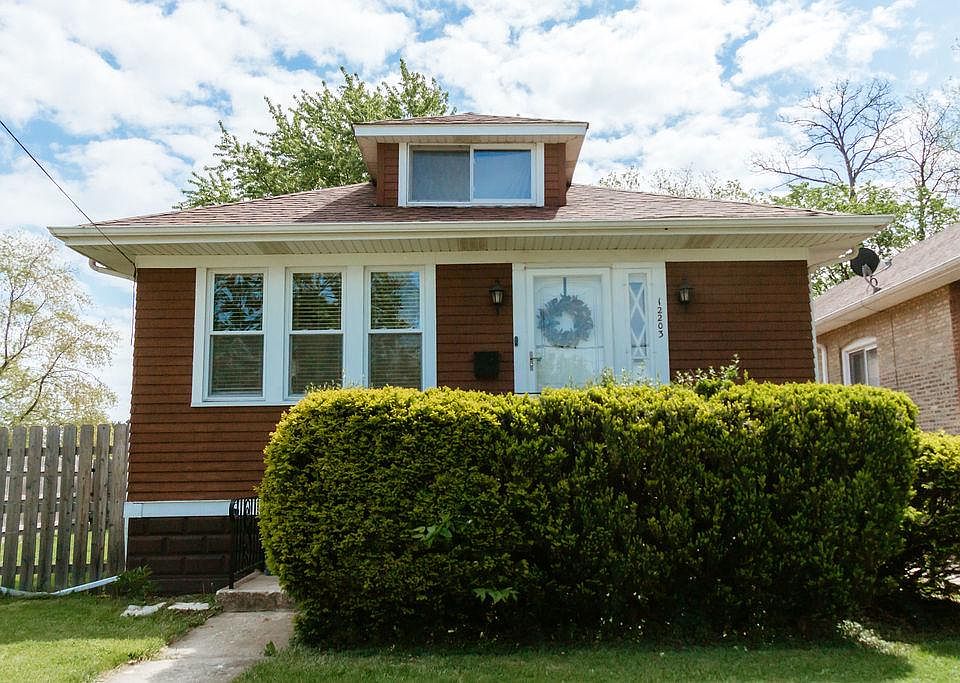 1st image of 12203 Irving Ave