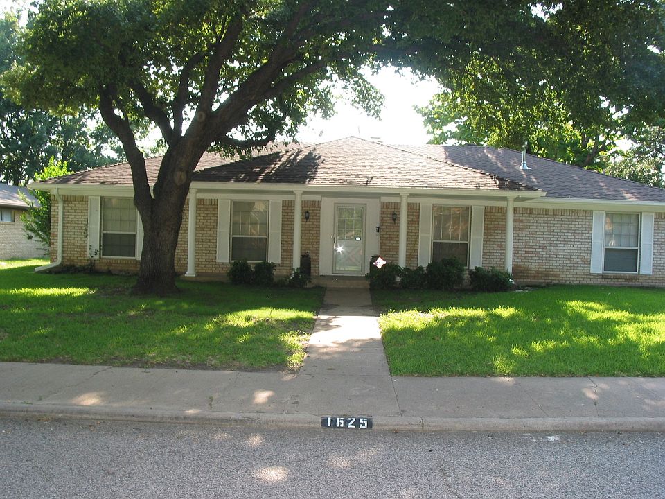 1st image of 1625 Amherst Dr