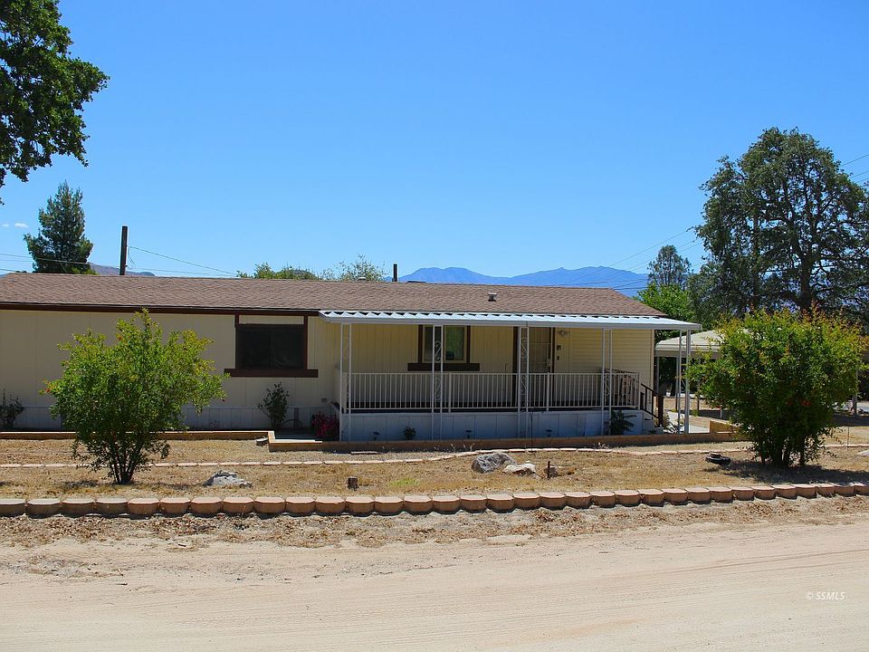 1st image of 8 Quail Ln