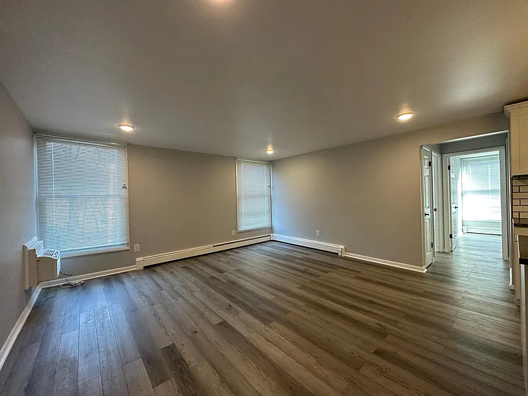 910 Teall Ave #4 — Photo 10