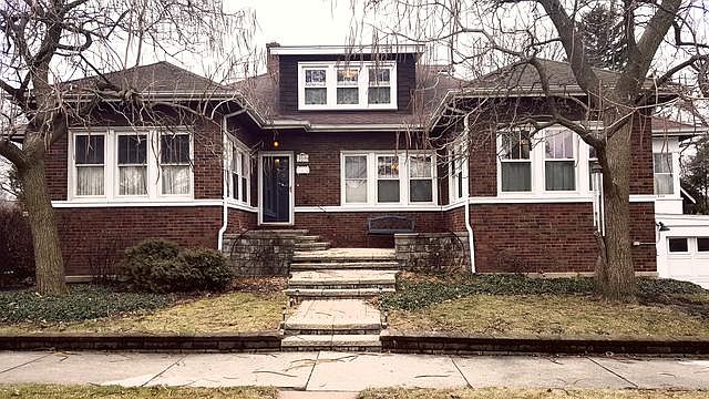 1st image of 1712 Ash St