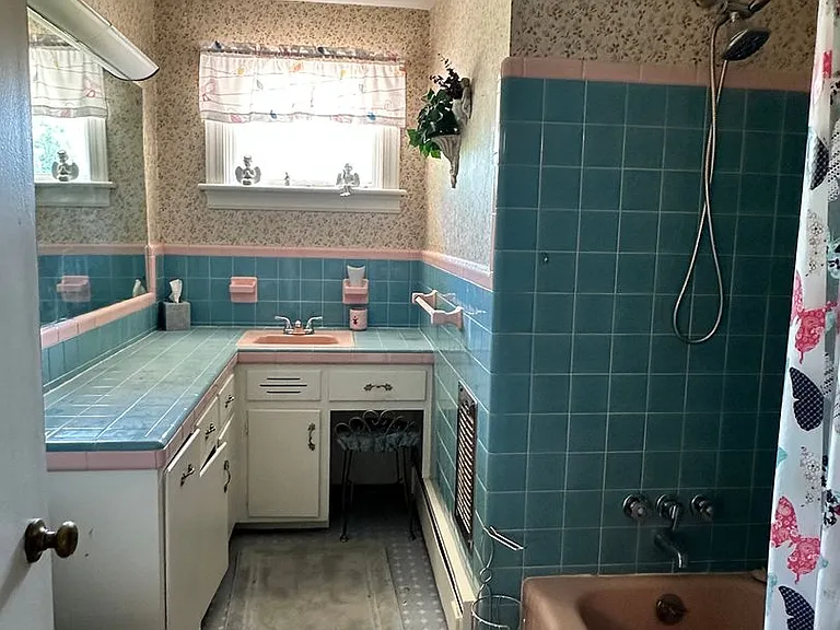 360 Melton Rd — Photo 22