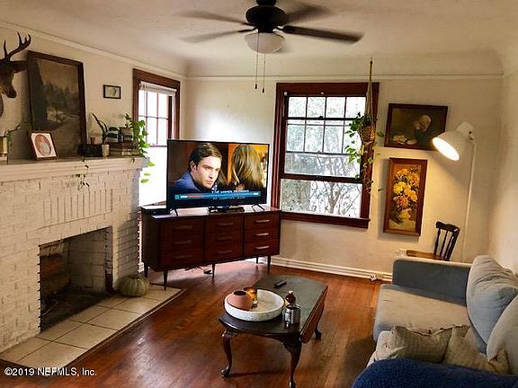 5th image of 3109 College St