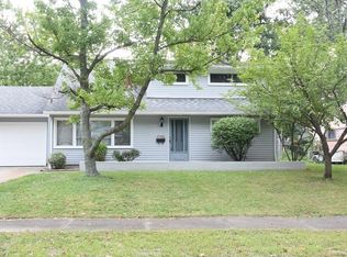 3122 Prior Dr, Cuyahoga Falls, OH
