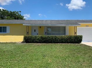 4509 Seminole St, Bradenton, FL 34207