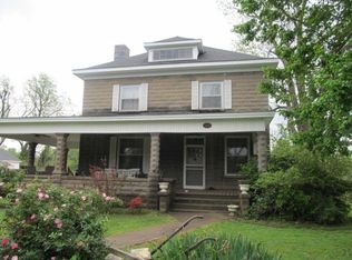 305 Upper Catlett St, Hickman, KY 42050