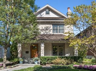 989 Cherry St, Winnetka, IL 60093