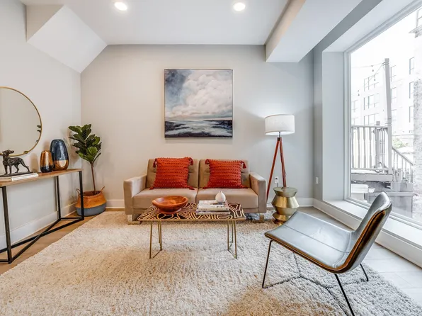 269 Ogden Ave APT 2, Jersey City, NJ 07307