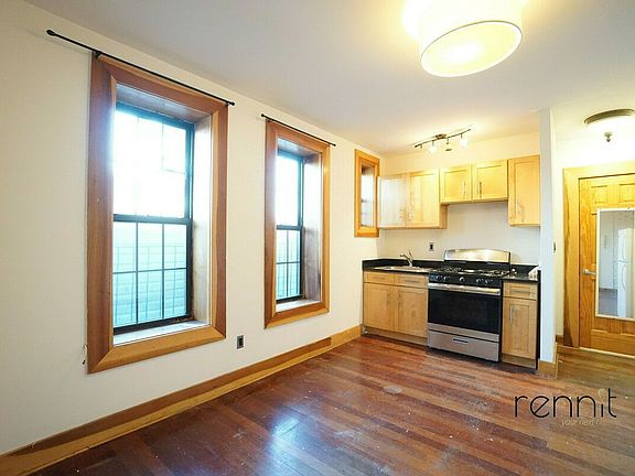 2nd image of 140A Lexington Ave APT 18