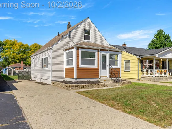 5649 Colonial St, Dearborn Heights, MI 48127