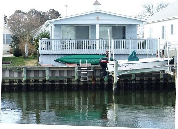 1st image of 128 Seabreeze Dr